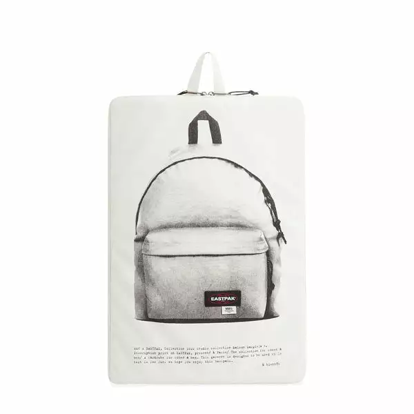 Eastpak X MAISON MARGIELA POSTER BAG WHITE 3 Eastpak X MAISON MARGIELA POSTER BAG WHITE