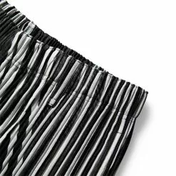 Homme Plissé Issey Miyake BODY MOVEMENT 17-BLACK BASE 9 Homme Plissé Issey Miyake BODY MOVEMENT 17-BLACK BASE -Women's Footwear Sales Shop ISSEYMIYAKEBODYMOVEMENT17 BLACKBASE2HP26JF181 4 grande