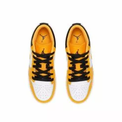 AIR JORDAN 1 LOW (GS) TAXI/BLACK-WHITE [701] -Women's Footwear Sales Shop JordanAIRJORDAN1LOWTAXIBLACK WHITE4.5Y553560 701 4 grande