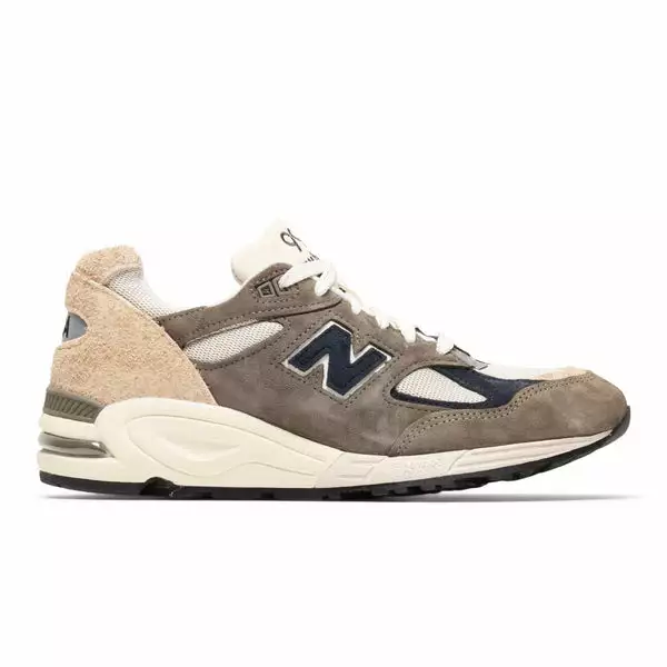 New Balance MADE IN USA M990GB2 GREY 3 New Balance MADE IN USA M990GB2 GREY