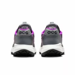 NIKE ACG LOWCATE SMOKE GREY/DK GREY- PURPLE [002] -Women's Footwear Sales Shop NikeACGLowcateSMOKEGREYDKSMOKEGREY VIVIDPURPLEDX2256 002 3 grande