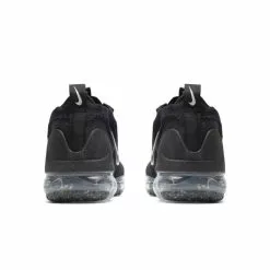 Nike WOMEN'S AIR VAPORMAX 2021 BLACK/WHITE-METALLIC SILVER [002] -Women's Footwear Sales Shop NikeWAIRVAPORMAX2021FKBLACKWHITE METALLICSILVER8DC4112 002 3 grande