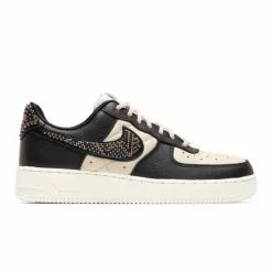 Nike X PREMIUM GOODS WOMEN'S AIR FORCE 1 LOW SP BLACK/MULTI-COLOR-SAND SAIL [001]