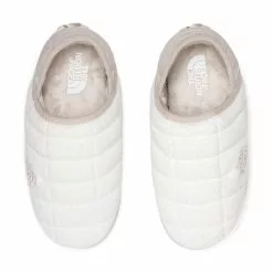 The North Face THERMOBALL TRACTION MULE V DENALI GARDENIA WHITE/SILVER GREY 9 The North Face THERMOBALL TRACTION MULE V DENALI GARDENIA WHITE/SILVER GREY -Women's Footwear Sales Shop TheNorthFaceWOMEN STHERMOBALLTRACTIONMULEVDENALIGARDENIAWHITESILVERGREY8NF0A7W4L32F 090 4 grande