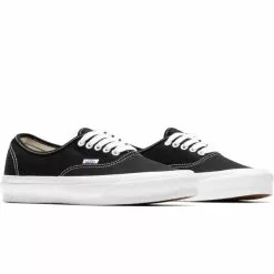 Vans U OG AUTHENTIC LX (CANVAS) BLACK/TRUE WHITE -Women's Footwear Sales Shop VansUOGAUTHENTICLXCANVASBLACKTRUEWHITE8VN0A4BV91WX1 2 grande