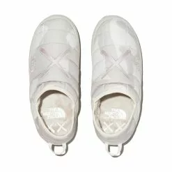The North Face XX KAWS MEN'S THERMOBALL TRACTION MULE V MOONLIGHT IVORY -Women's Footwear Sales Shop thenorthfacePROJECTXMTHERMOBALLTRACTIONMULEVMOONLIGHTIVORY7NF0A7W6J944 3 grande